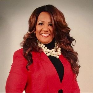 Meet your Posher, Bernadette f